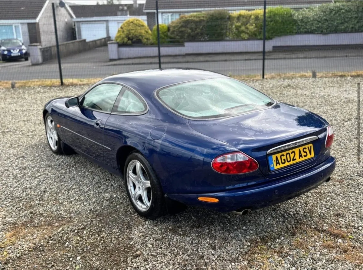 2002 Jaguar XK8 Auto Coupe - Image 4