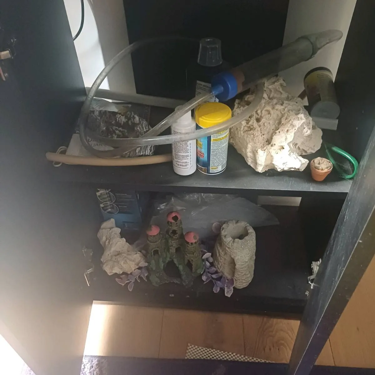 120L Aquarium with stand - Image 2