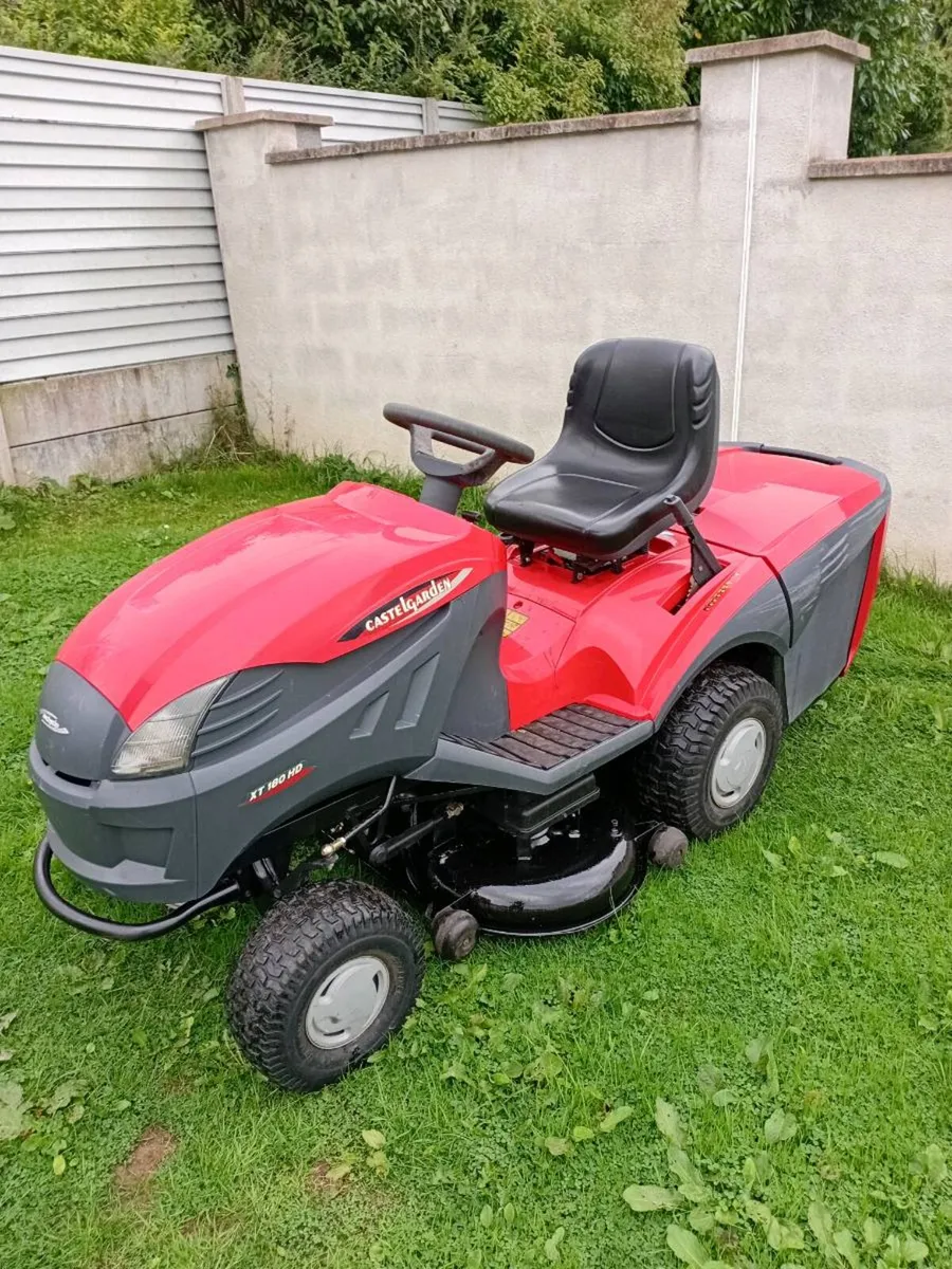 Ride on lawnmower - Image 2