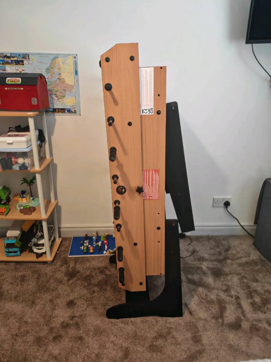 Riley 12 in 1 folding Multi Games Table - Image 3