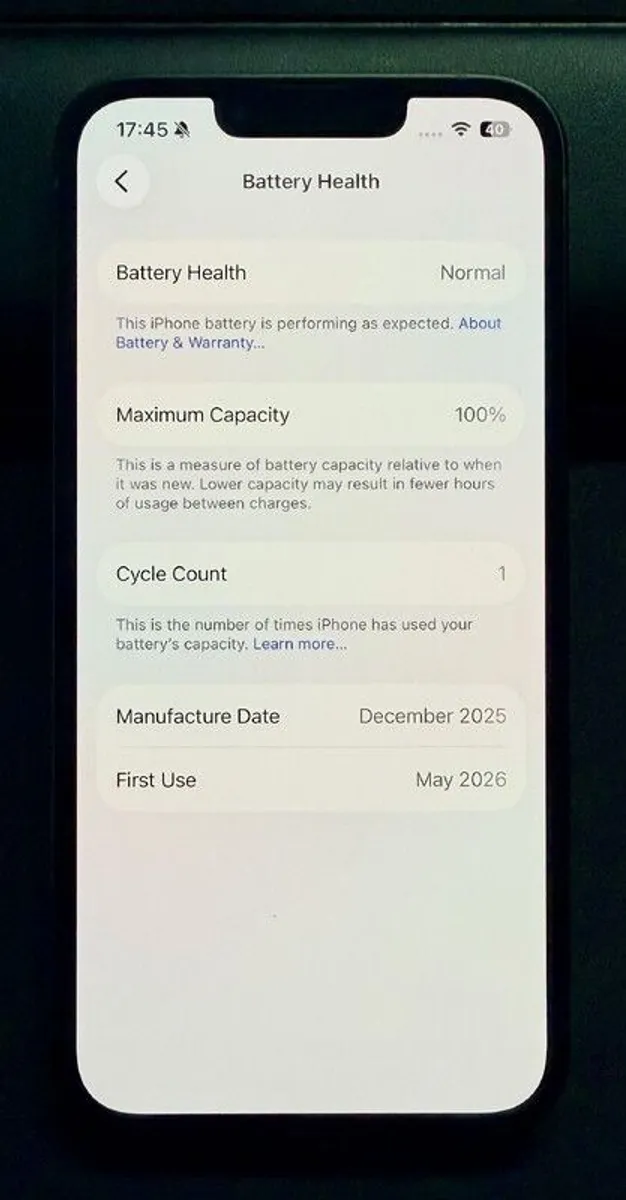 Apple iPhone 17e 256GB - Image 4