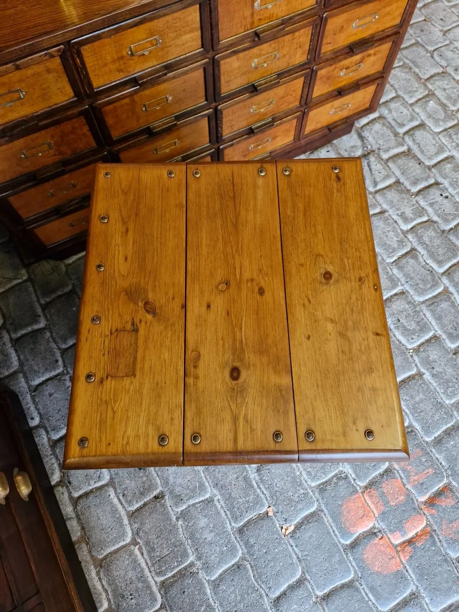 Cabinet - Image 4