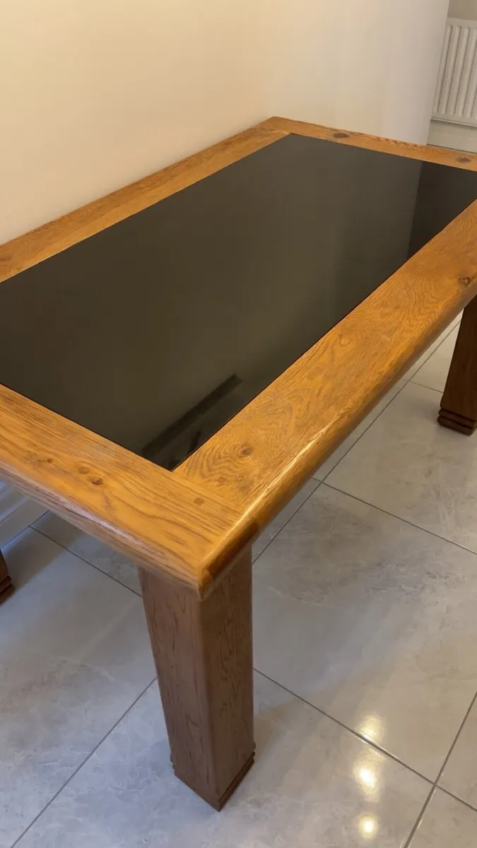 Table and 6 chairs like new - Image 3