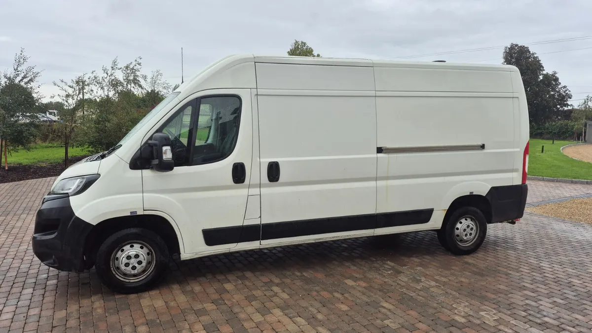 2018 Peugeot Boxer - Image 2