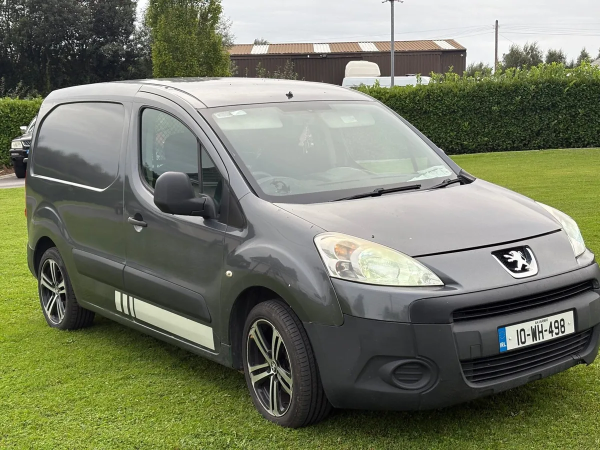 Peugeot Partner 2010 - Image 1