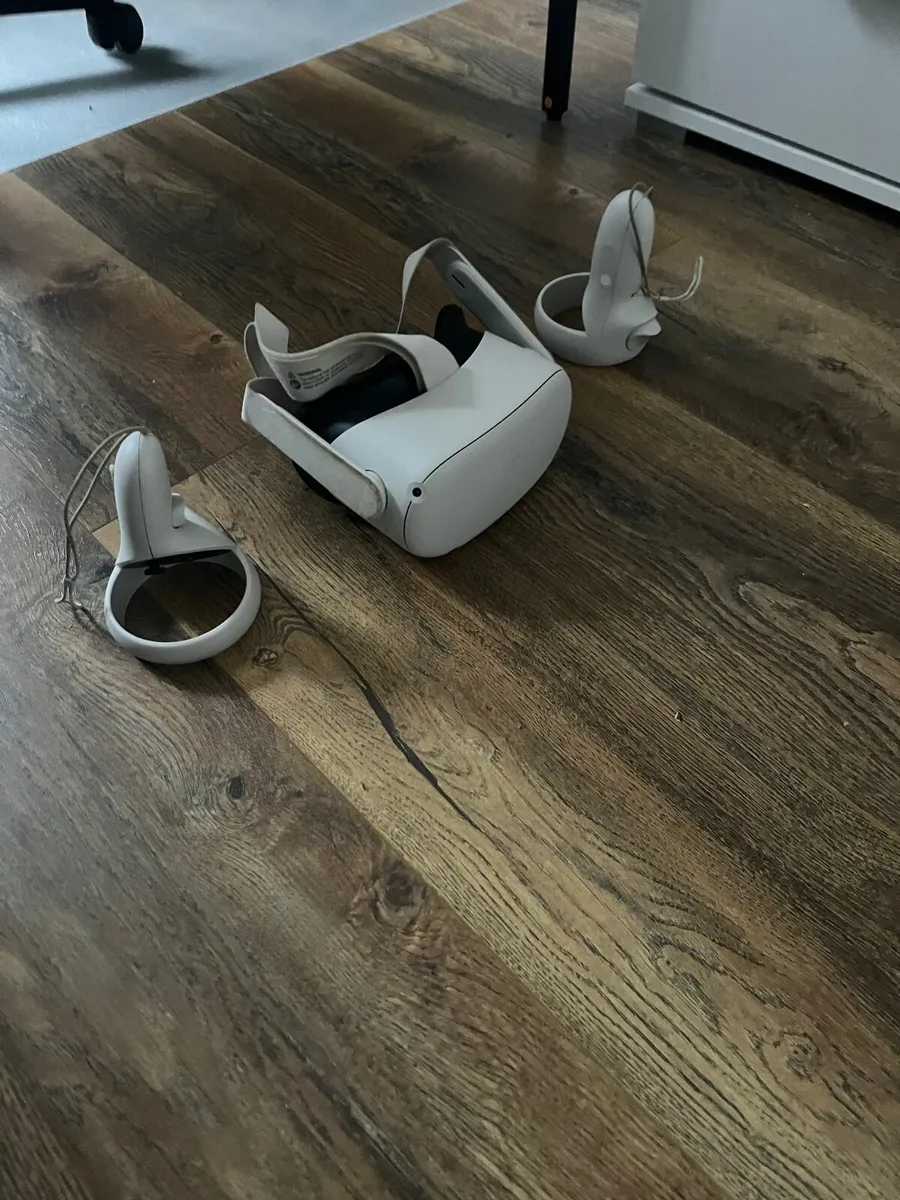 Oculus quest 2 - Image 4