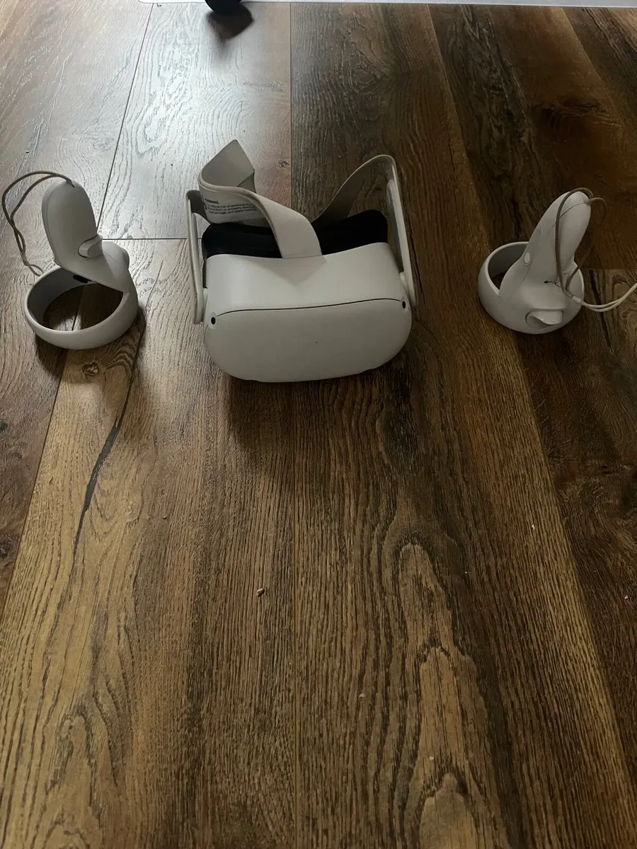 Oculus quest 2 - Image 3