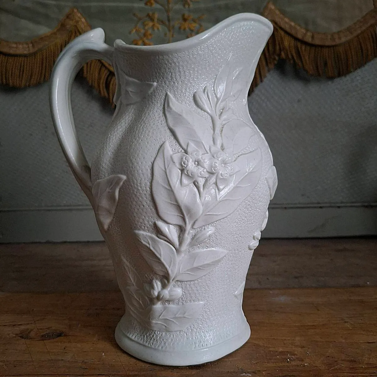 Mid-Victorian Dudson Relief-Molded Stoneware Jug - Image 3