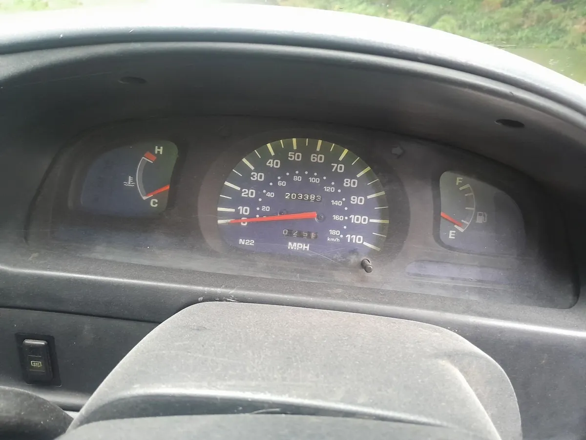 Toyota Other 2001 - Image 2
