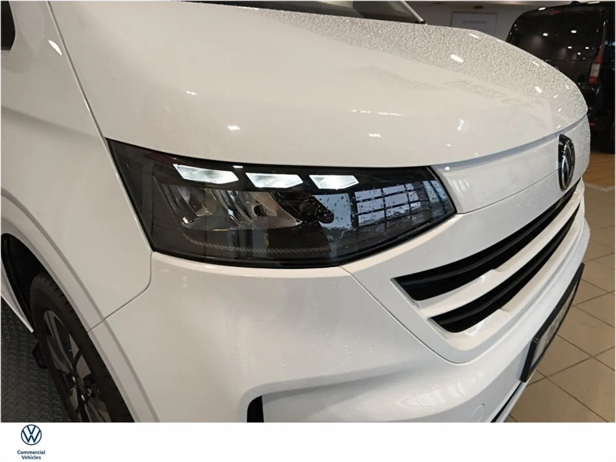 Volkswagen Transporter Trendline LWB 150HP Manual - Image 2