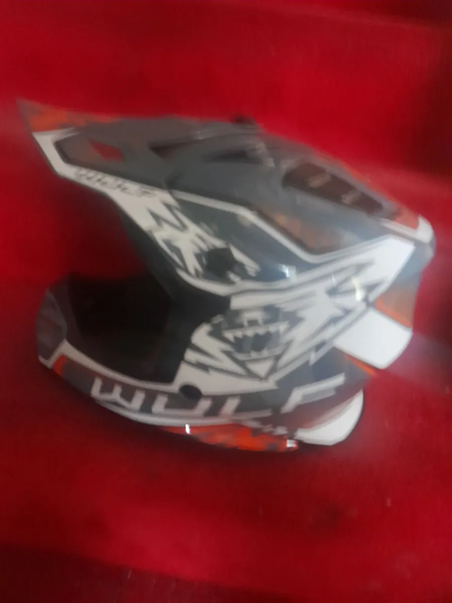 Kids electric dirt bike and Helmet - Image 1