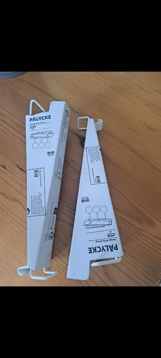 IKEA under cupboard  holds 6 glasses