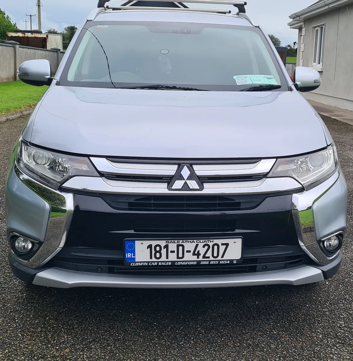 Mitsubishi Oullander 2.3ltr Diseal - Image 1