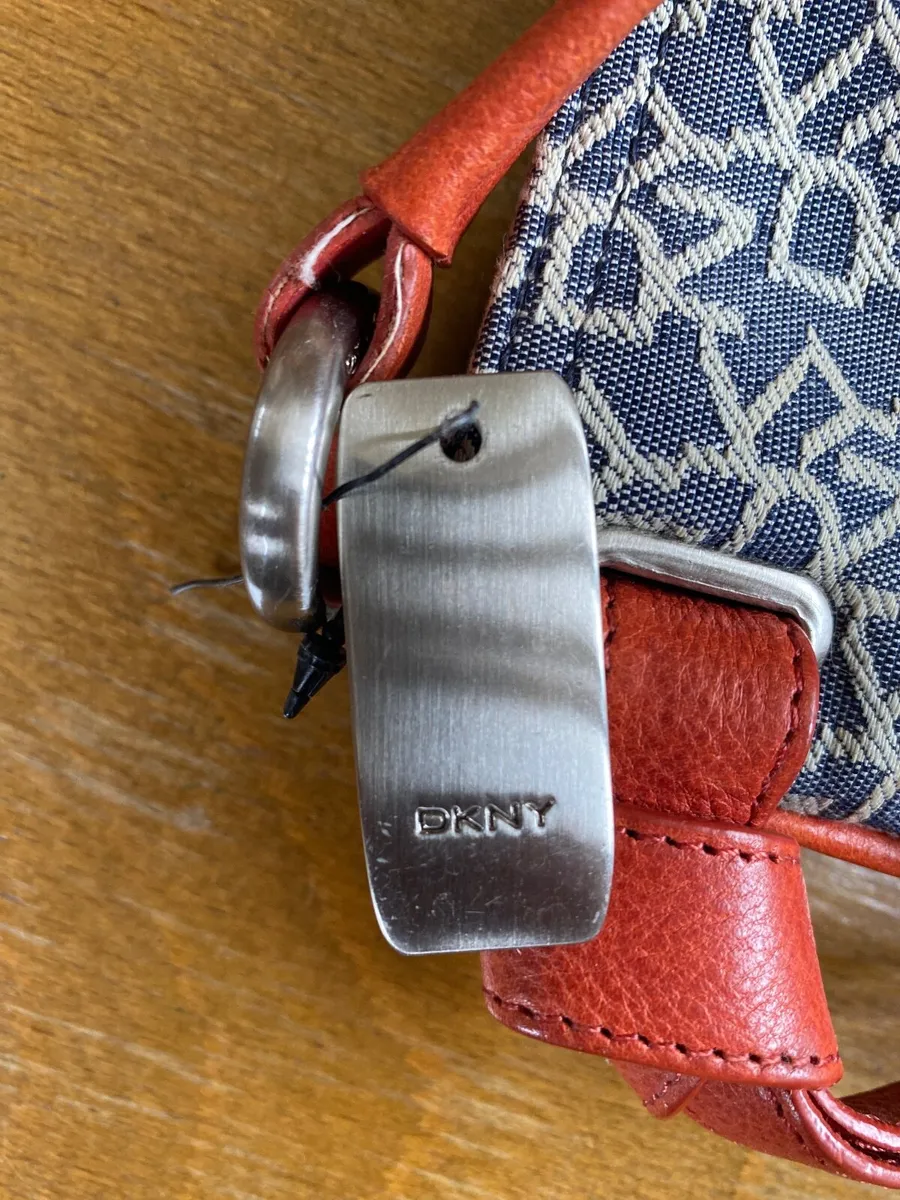 Ladies handbag - Image 3