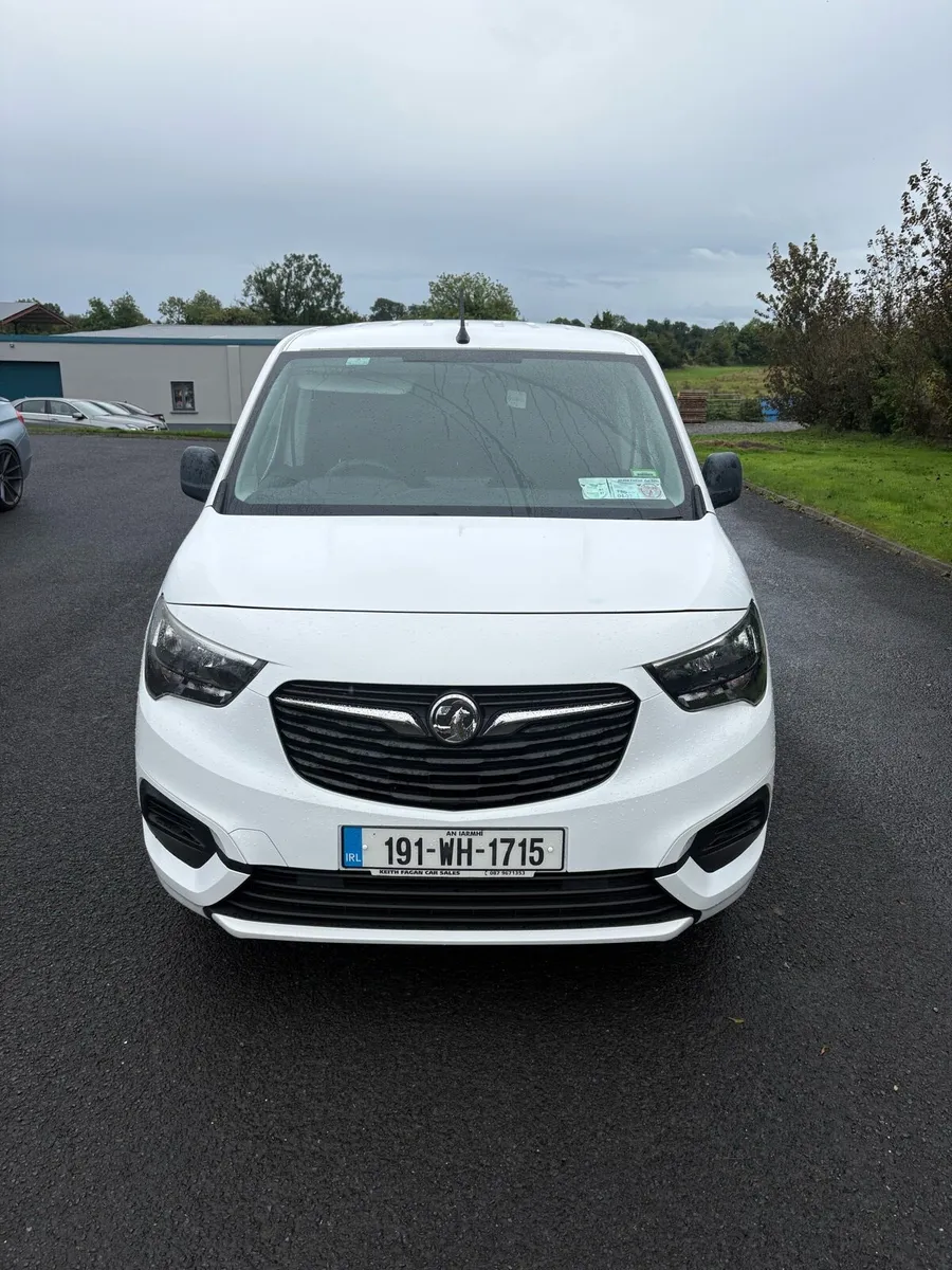 2019 Vauxhall Combo - Image 2