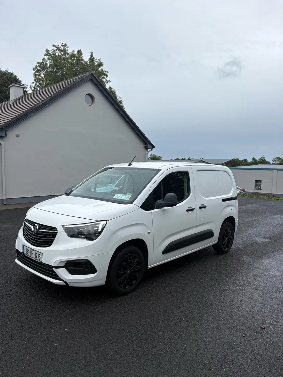 2019 Vauxhall Combo - Image 3