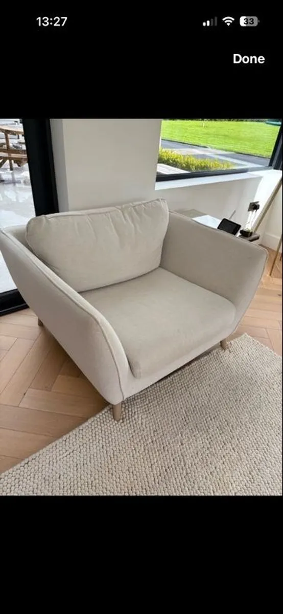 Sits brand Loveseat unused - Image 4