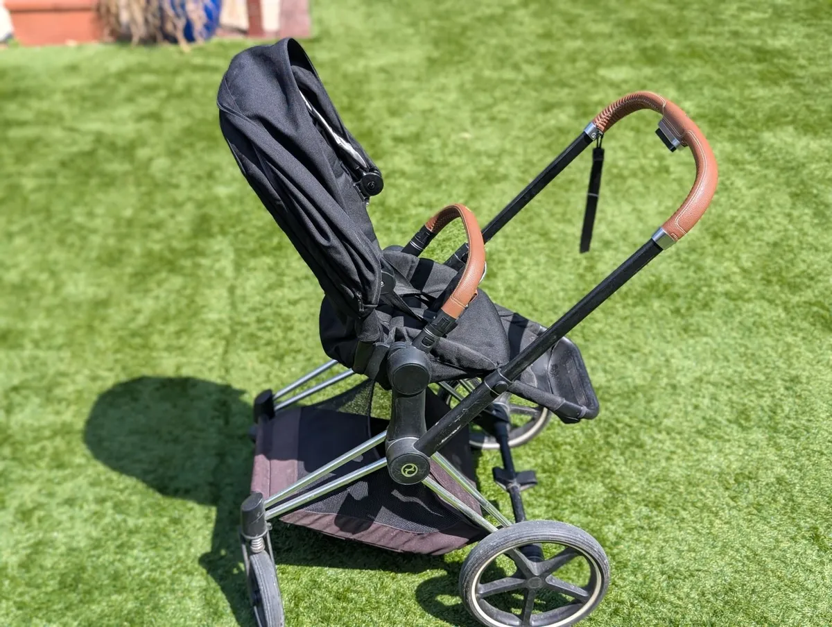 Cybex Priam Platinum pram - Image 3