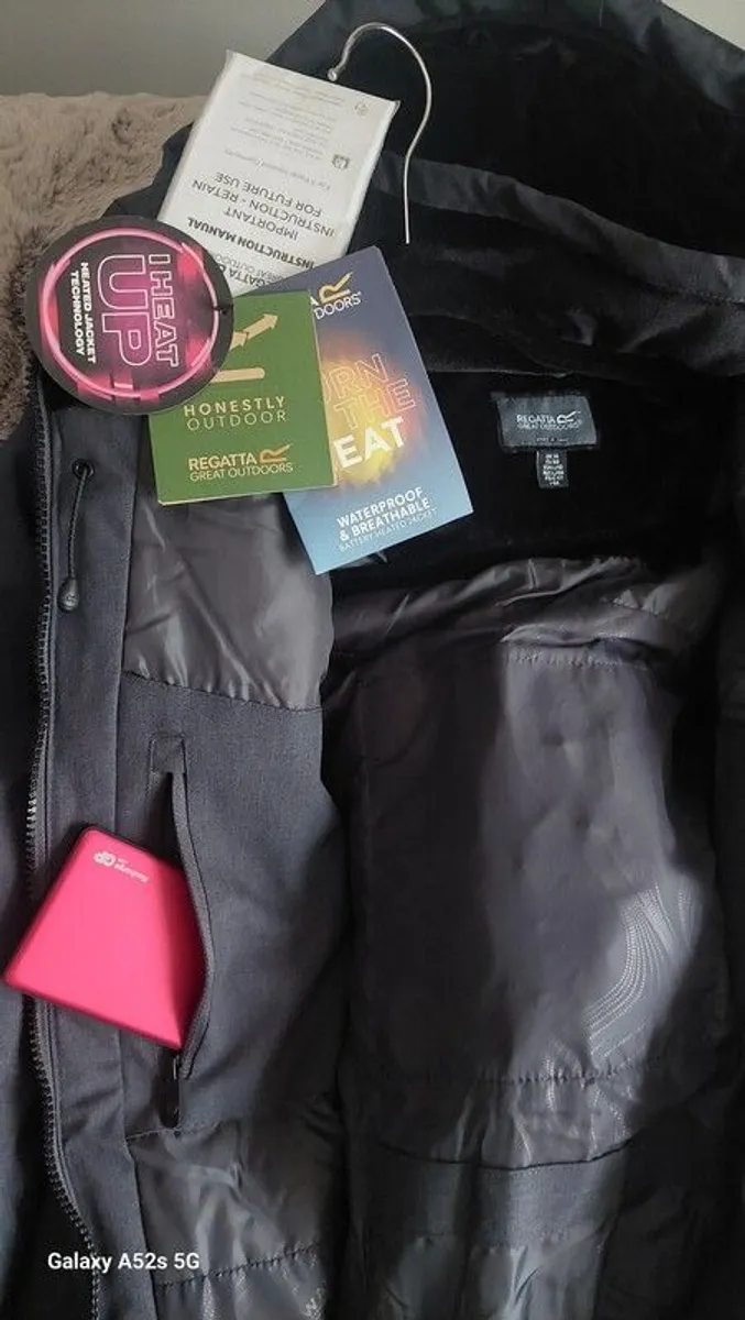 ladies winter Jacket - Image 1