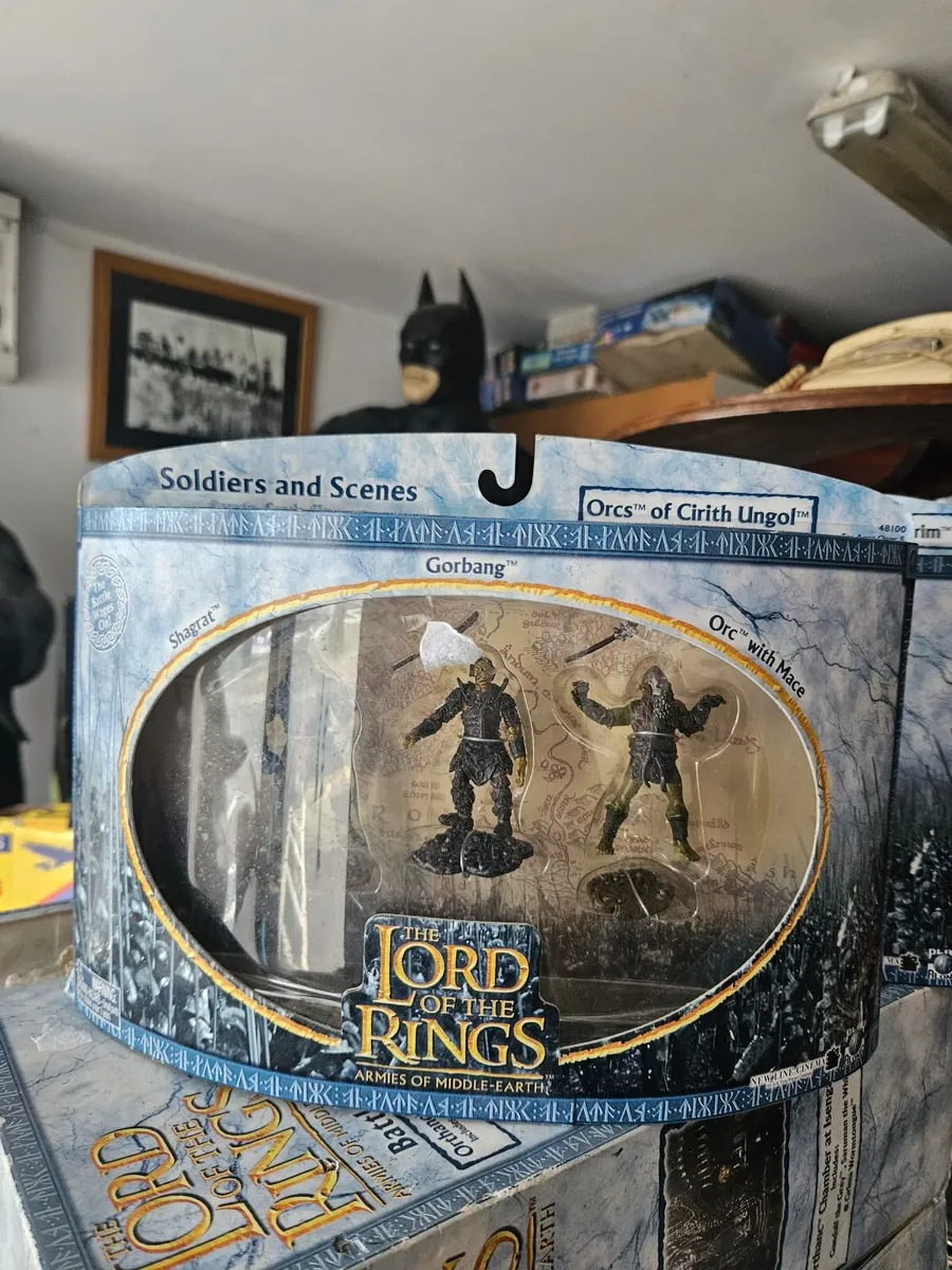 Lord of the Rings Figures Set - Image 1