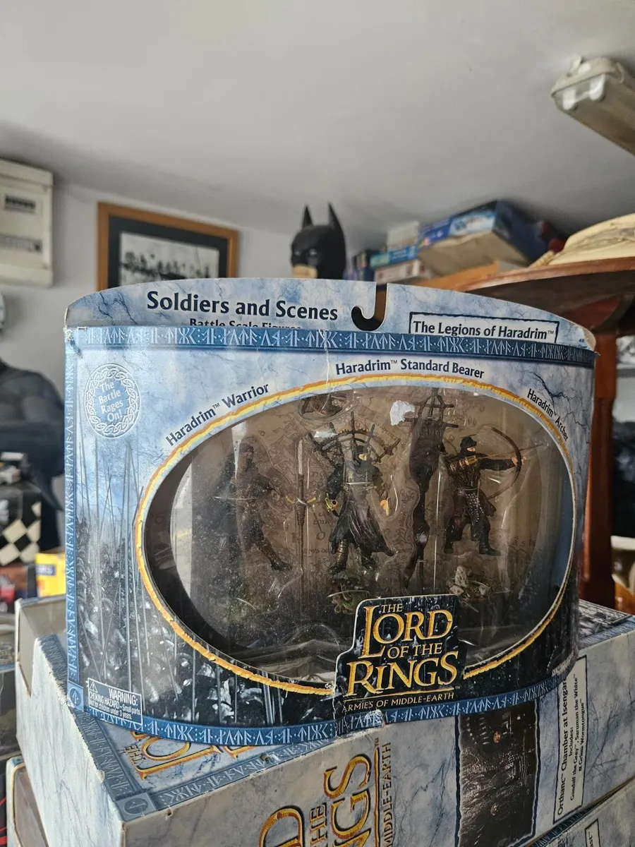 Lord of the Rings Figures Set - Image 1
