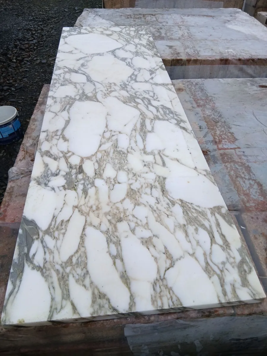 Marble slab, mantle, building stone, slates, gates - Image 1