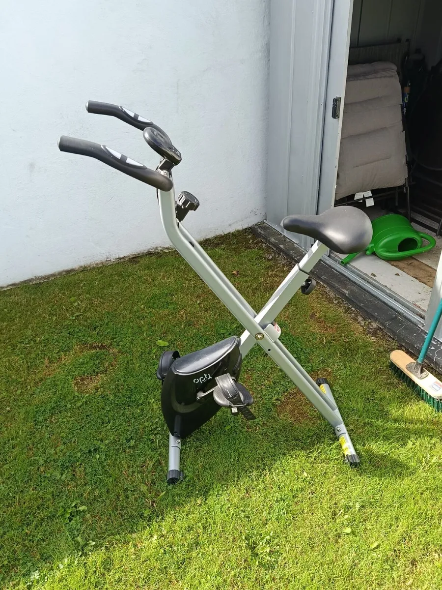 Exercise bike - Image 2
