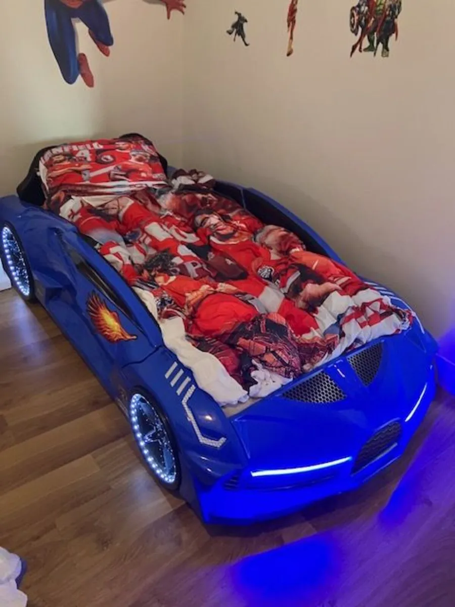 Kids Novelty Racing Car Bed - Image 1