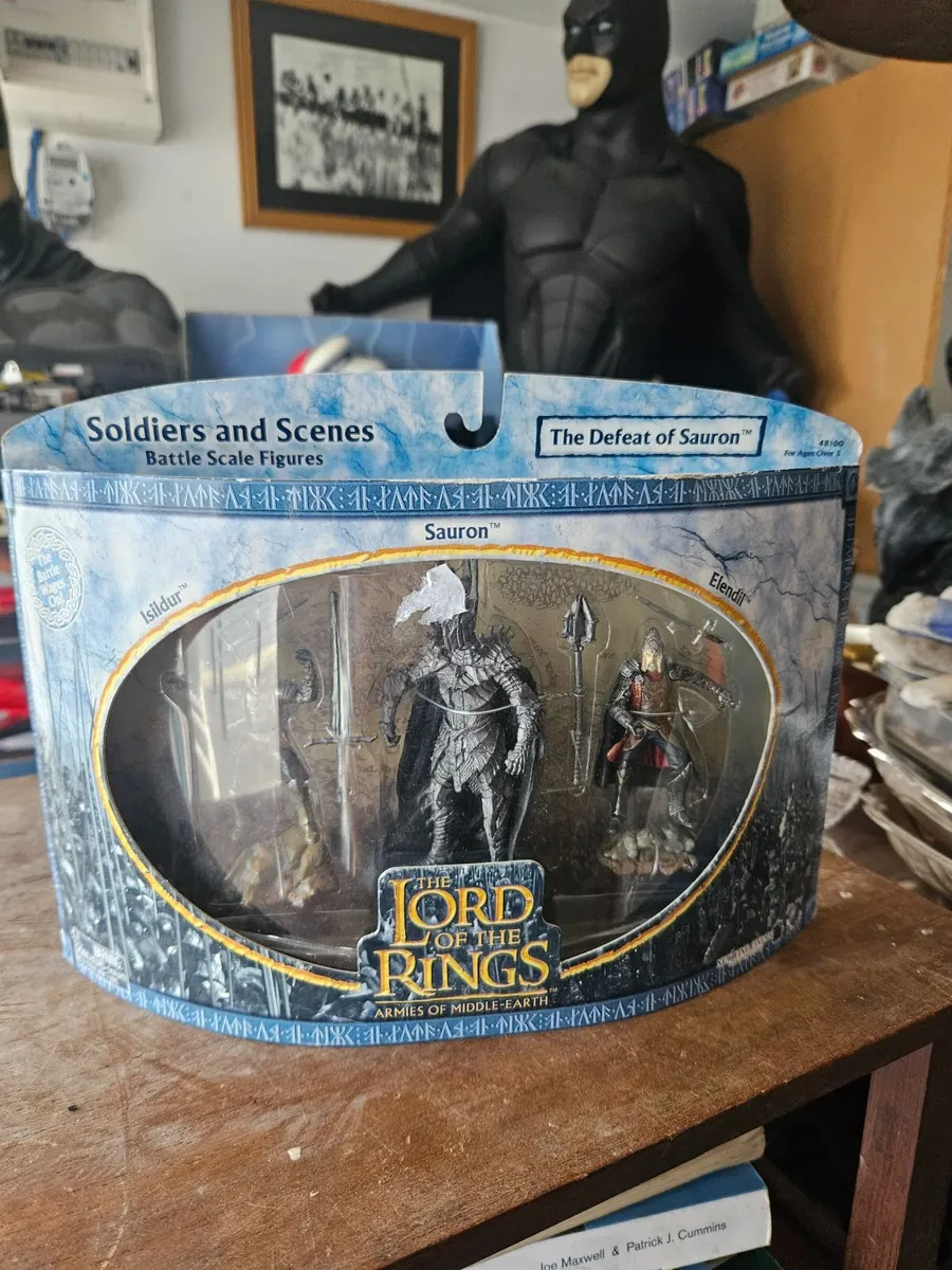 Lord of the Rings Figures Set - Image 1