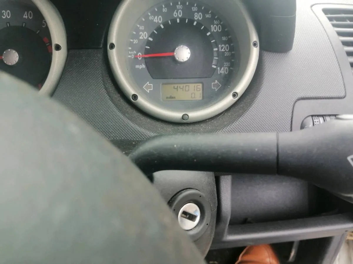 Volkswagen Polo - Image 2