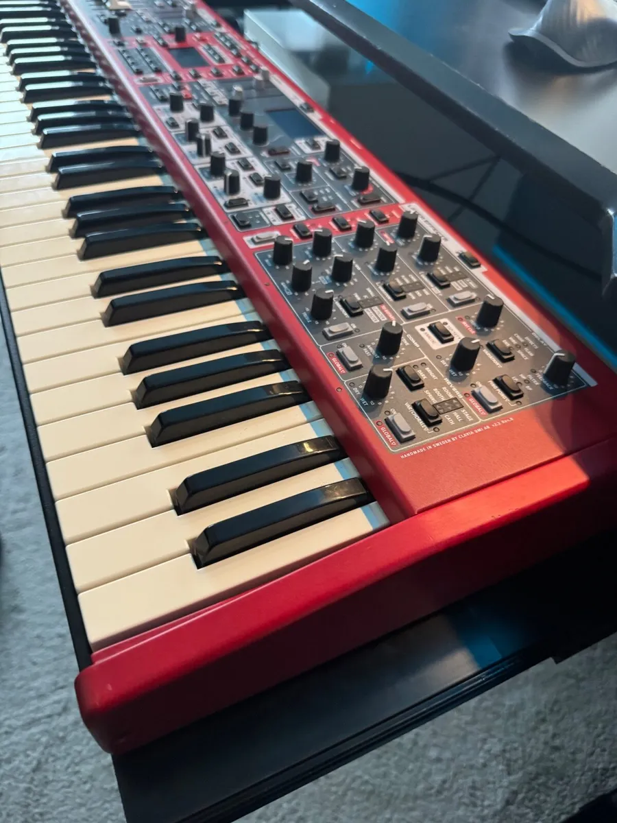 Nord Stage 4 Compact - Image 3