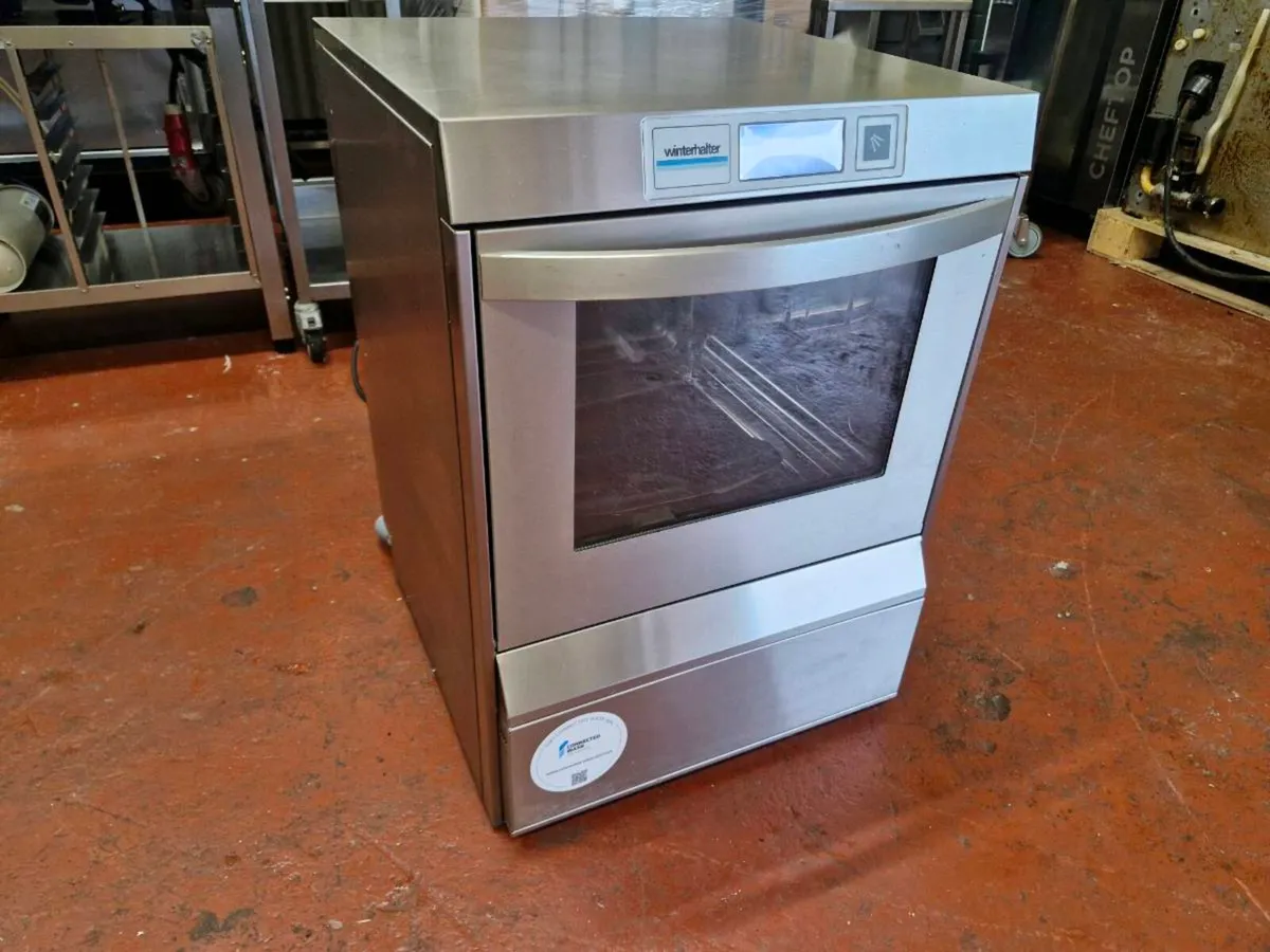 Winterhalter UC-XL Undercounter Dishwasher - Image 2