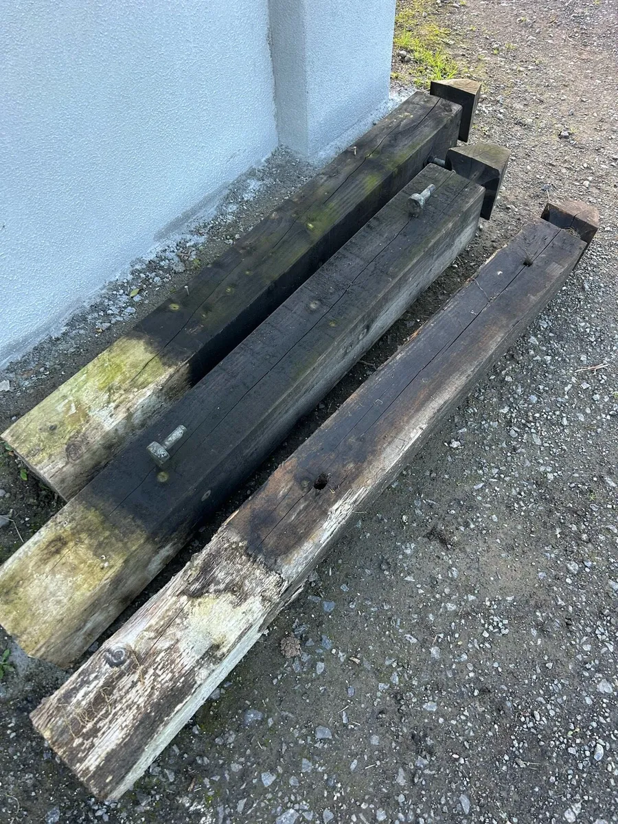Gates - Image 2