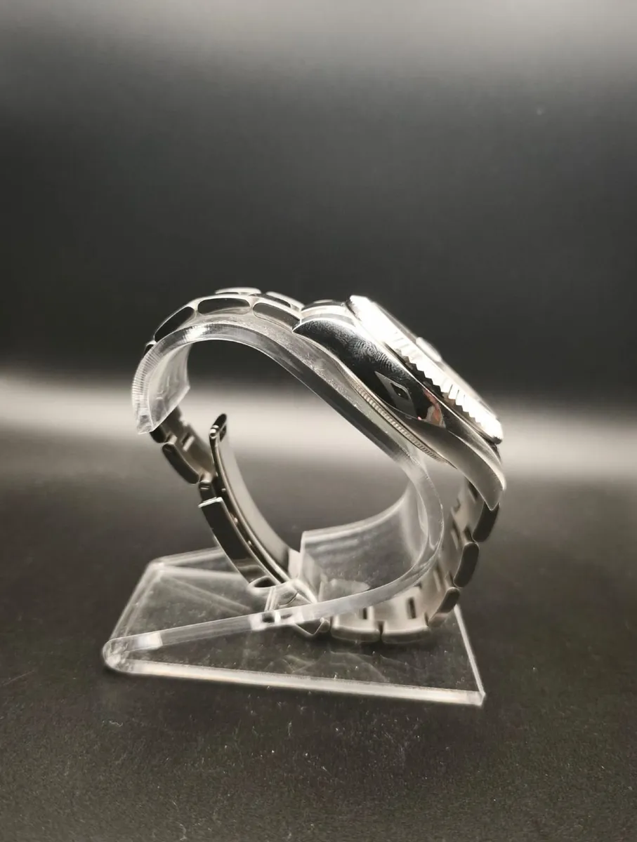 Rolex Skydweller - Image 4