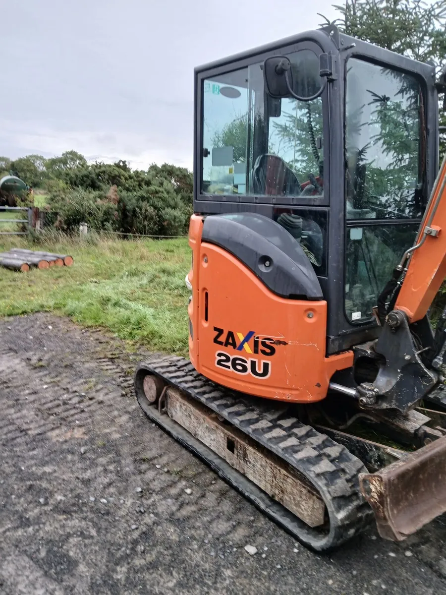 Hitachi Excavator/ Digger - Image 1