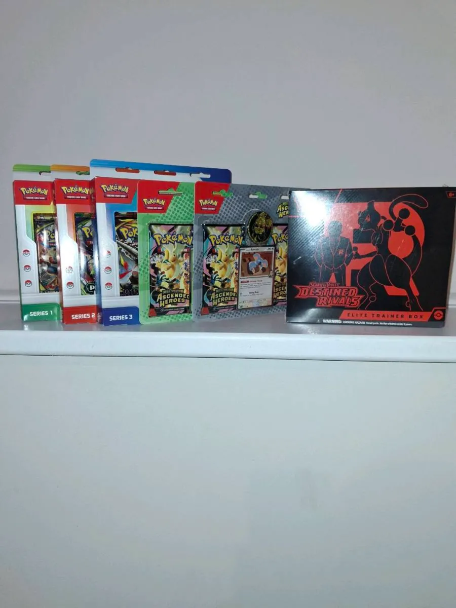 Pokemon bundle - Image 1