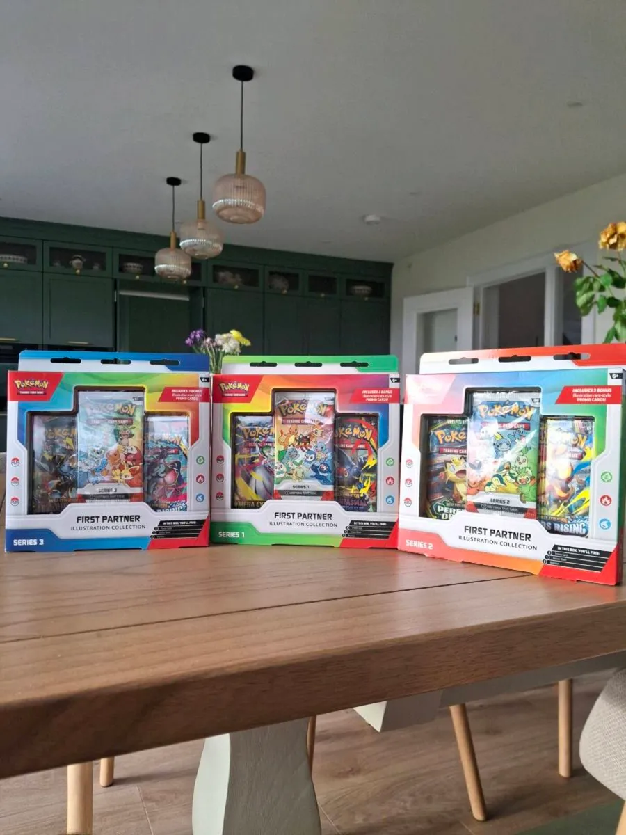 Pokemon bundle - Image 4