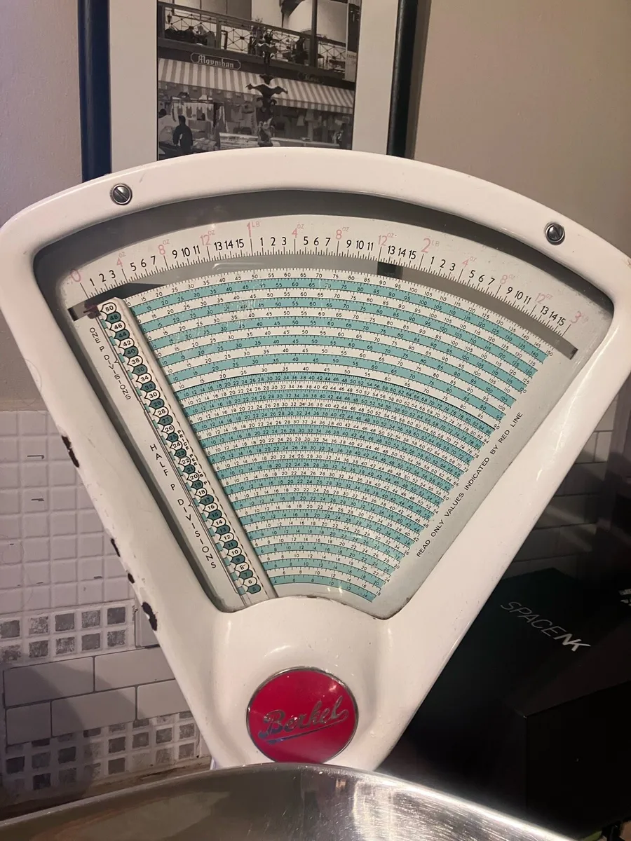 Vintage mid-century Berkel counter top scales - Image 2