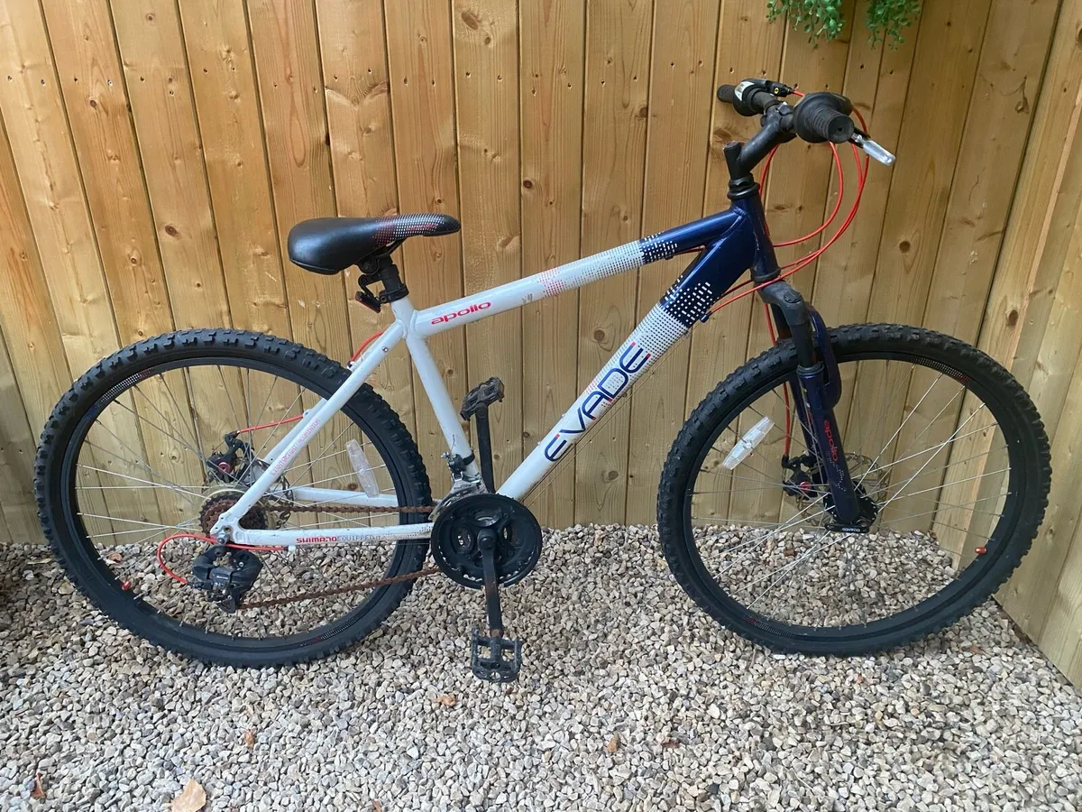 Apollo Evade bike