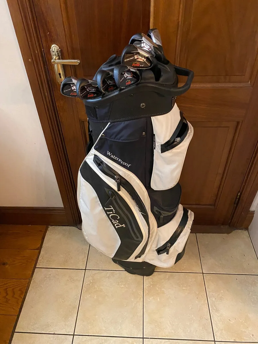 Beautiful Starter set of irons & Waterproof Bag - Image 1
