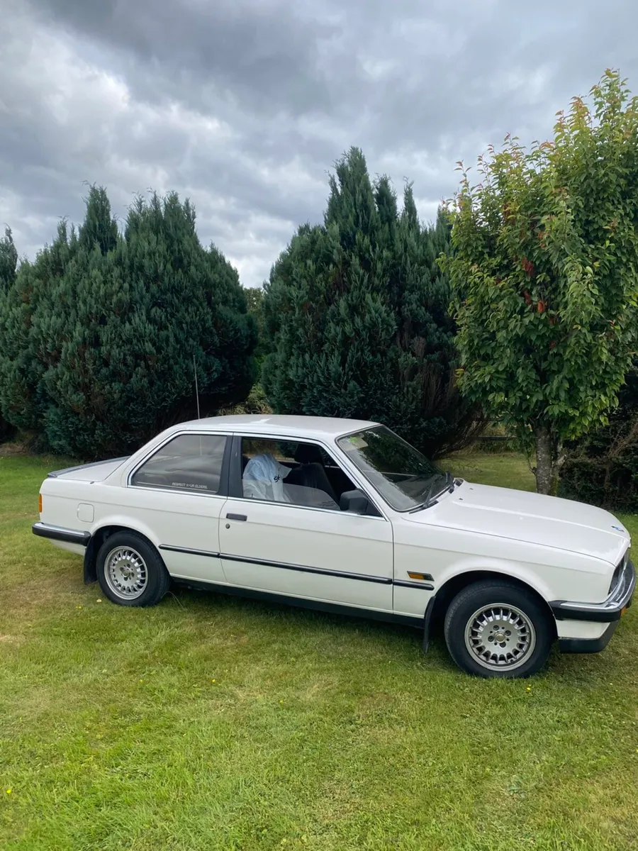 Bmw e30 318i - Image 1