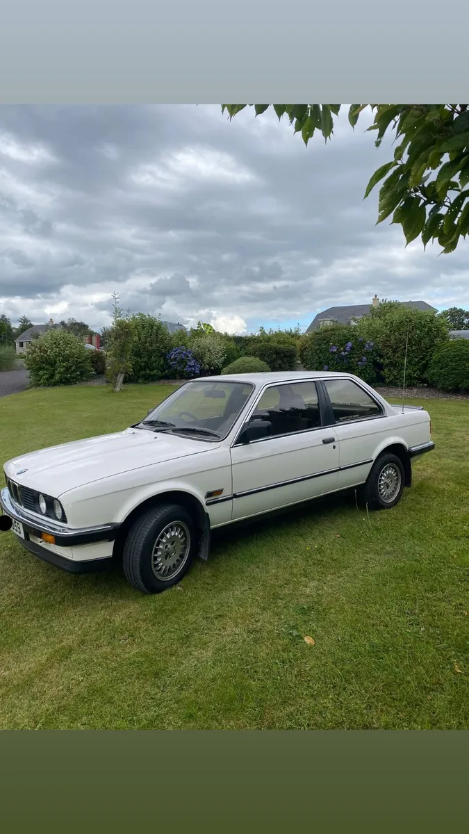Bmw e30 318i - Image 2