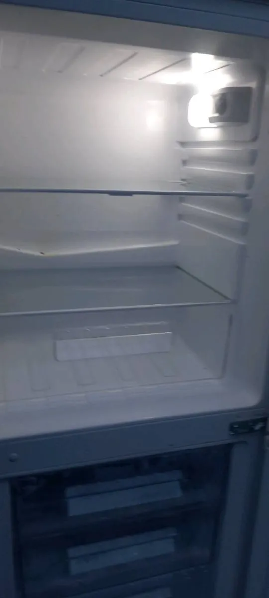 Candy fridge freezer - Image 3