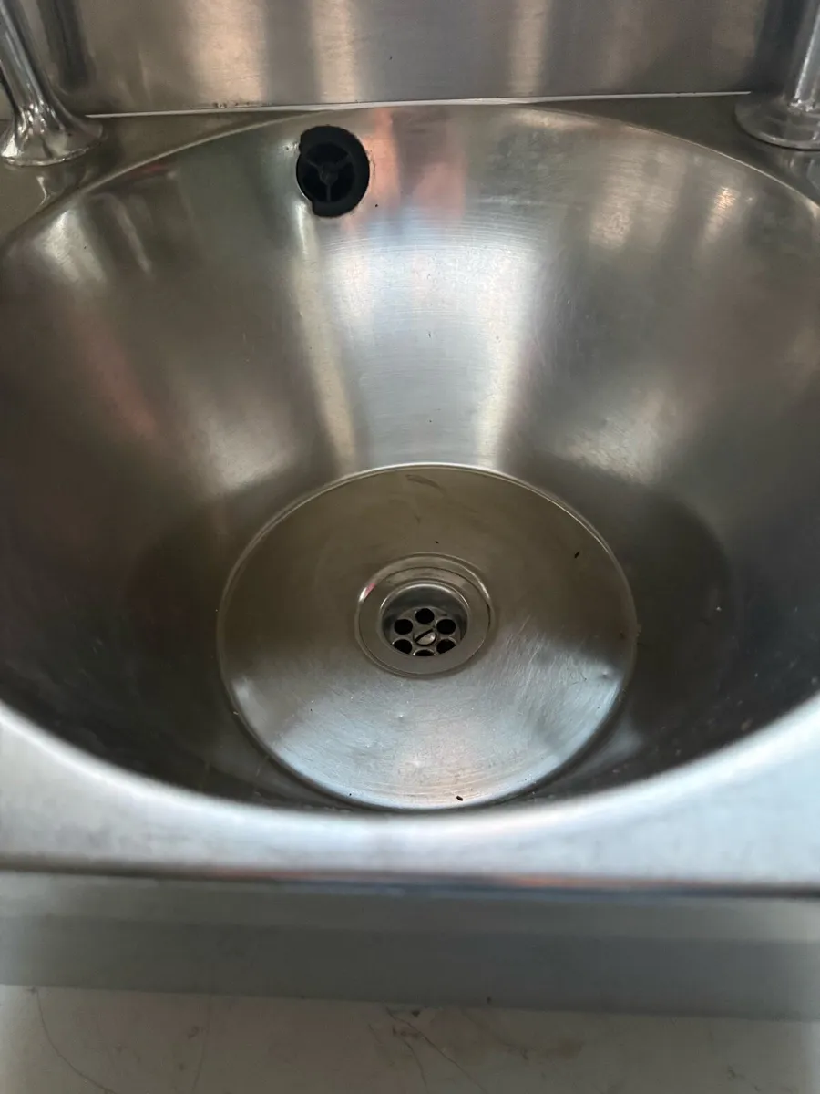 Stainless Steel Sink - Image 2