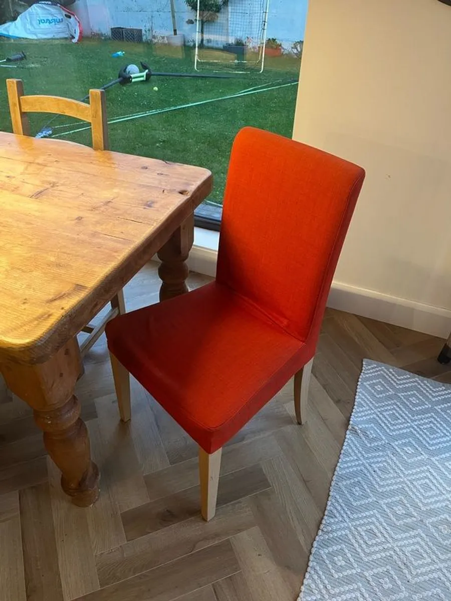 Country style solid wood kitchen table and 6 chairs - Image 1