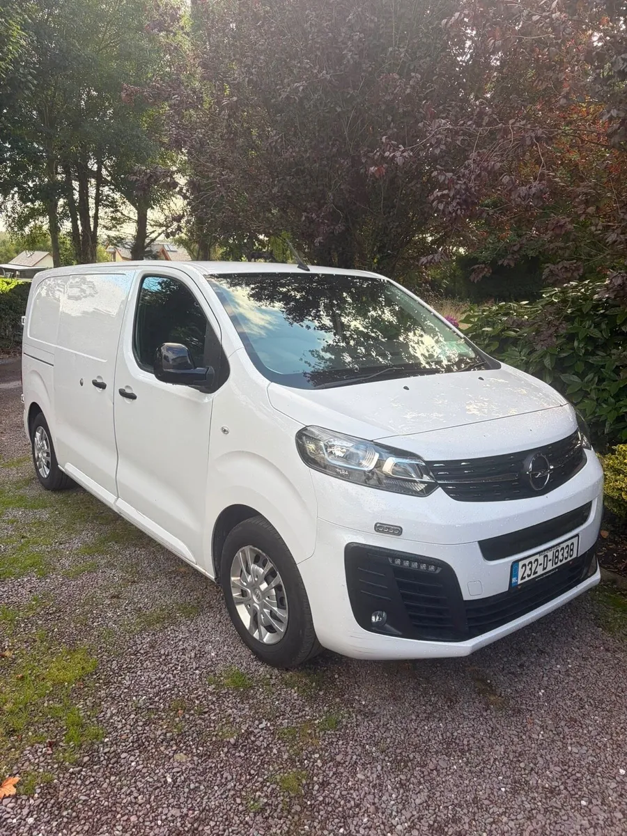 Opel Vivaro EV - Image 1