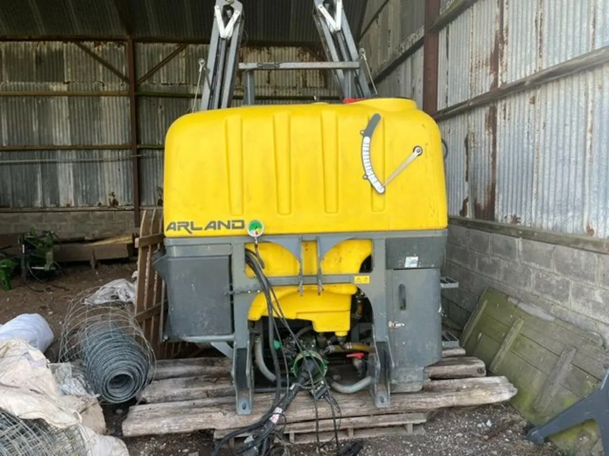 Arland Helium Sprayer 1000L - Image 1