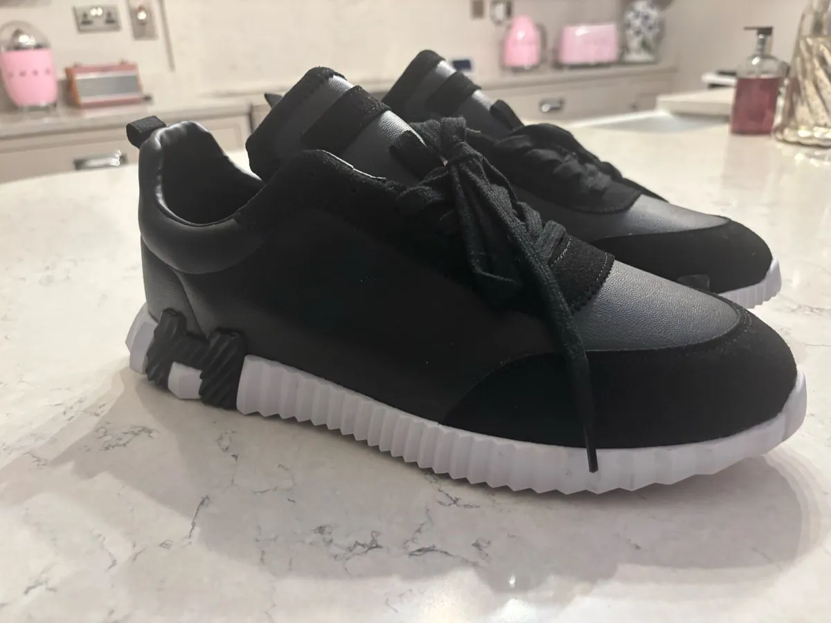 Men’s trainers - Image 1