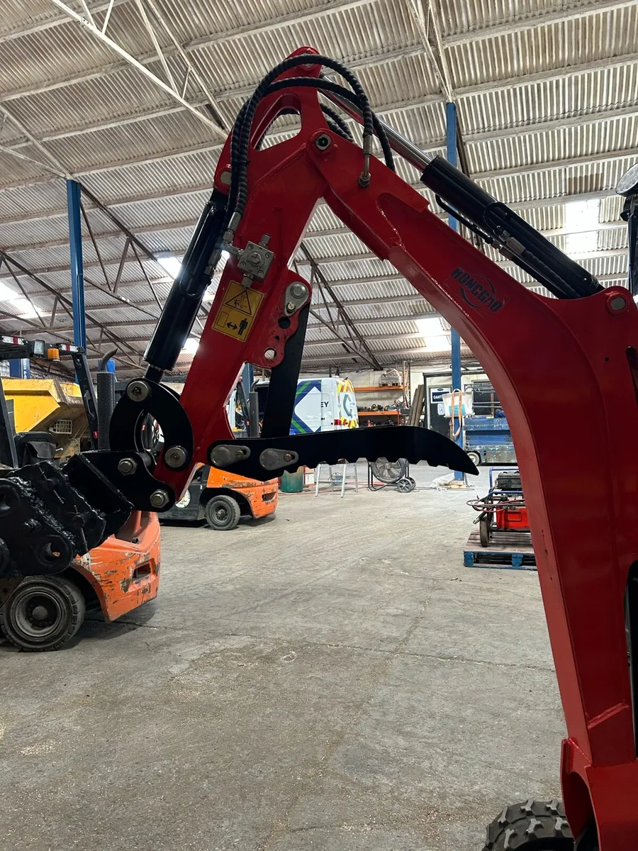 2 ton digger - Image 4
