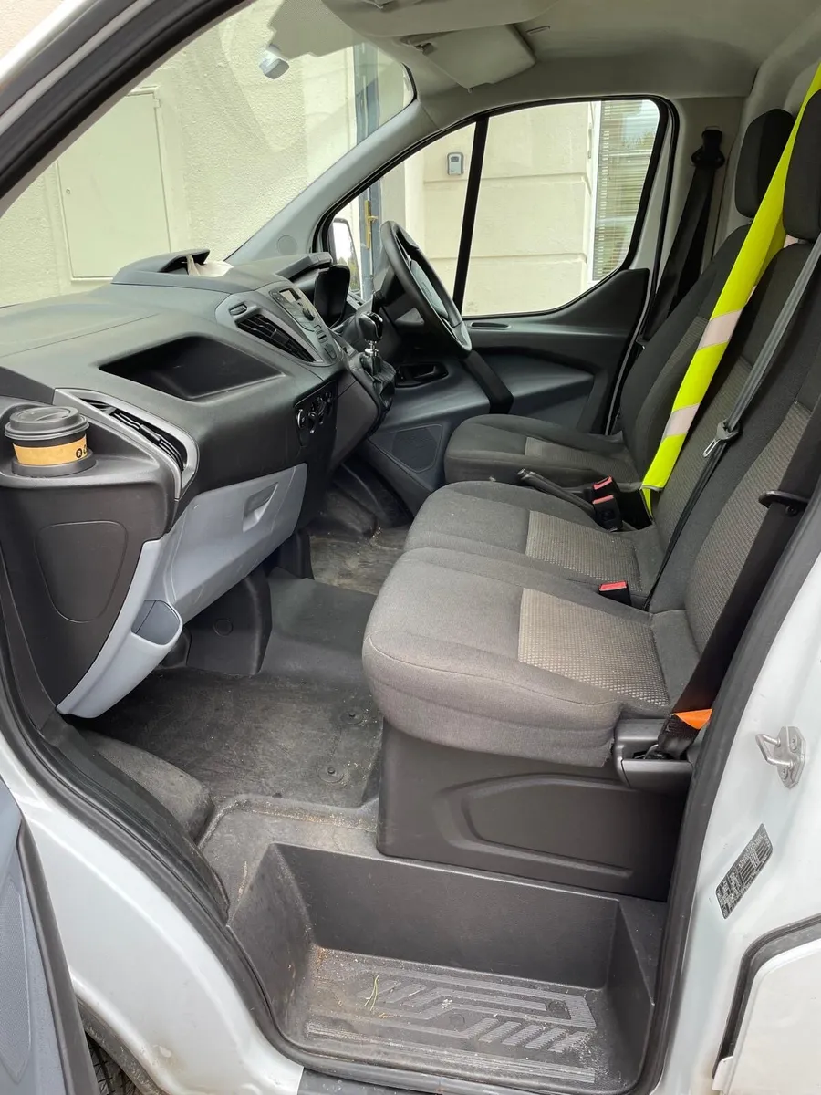 Ford transit - Image 4